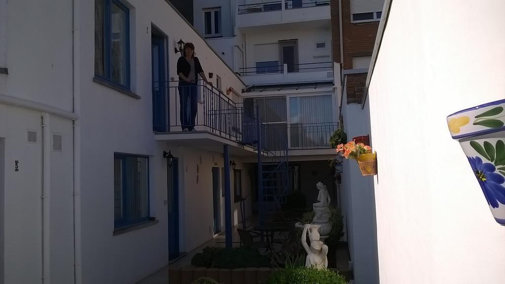 Kokodor Panzió De Haan Kültér fotó